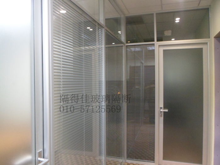 玻璃隔斷的保養(yǎng)