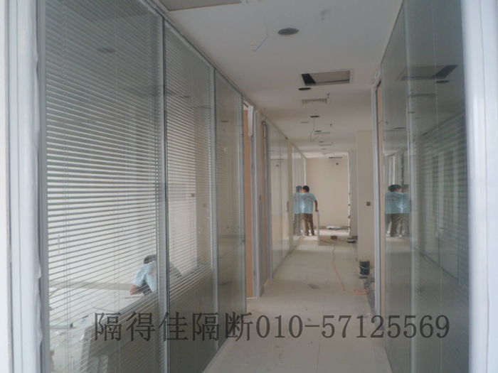 辦公室玻璃隔斷的施工要求